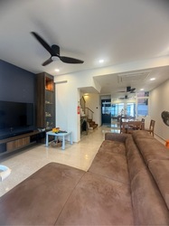 Phillips Avenue (D19), Terrace #514407341